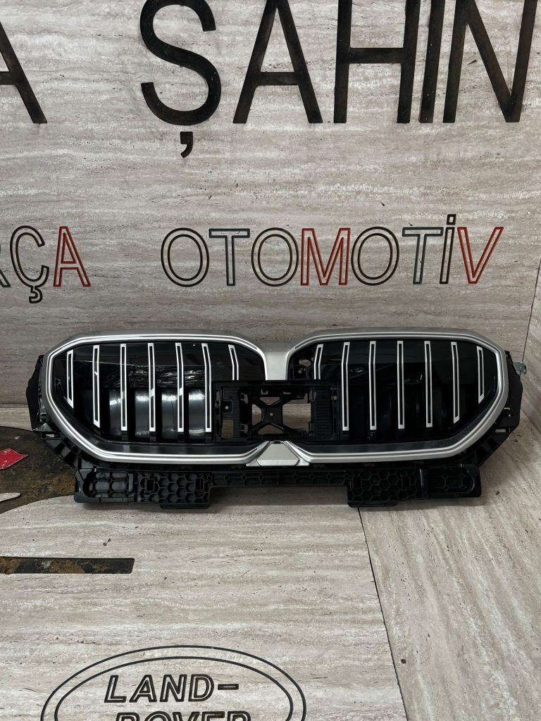 BMW i Serisi G60 İ5  ÖN Panjur 8084683