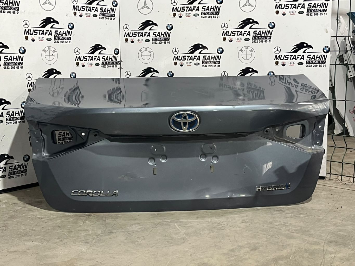 Toyota Corolla Hybrid  Bagaj Kapağı