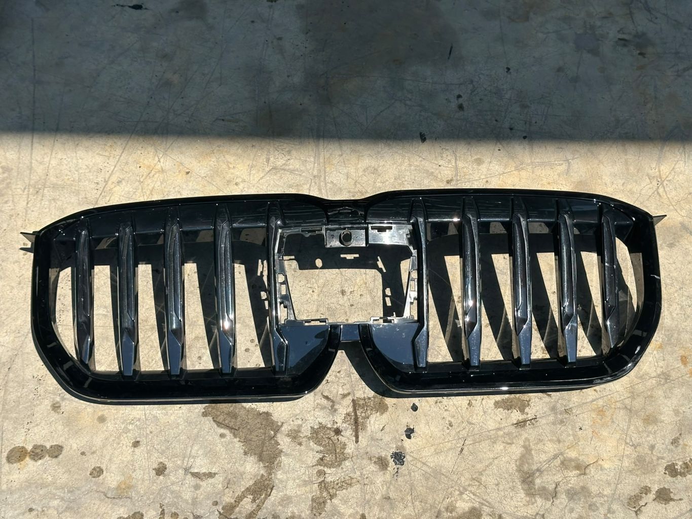 BMW 5 Serisi 5.20 5.30 G30 LCİ U11 U12  Panjur 185178