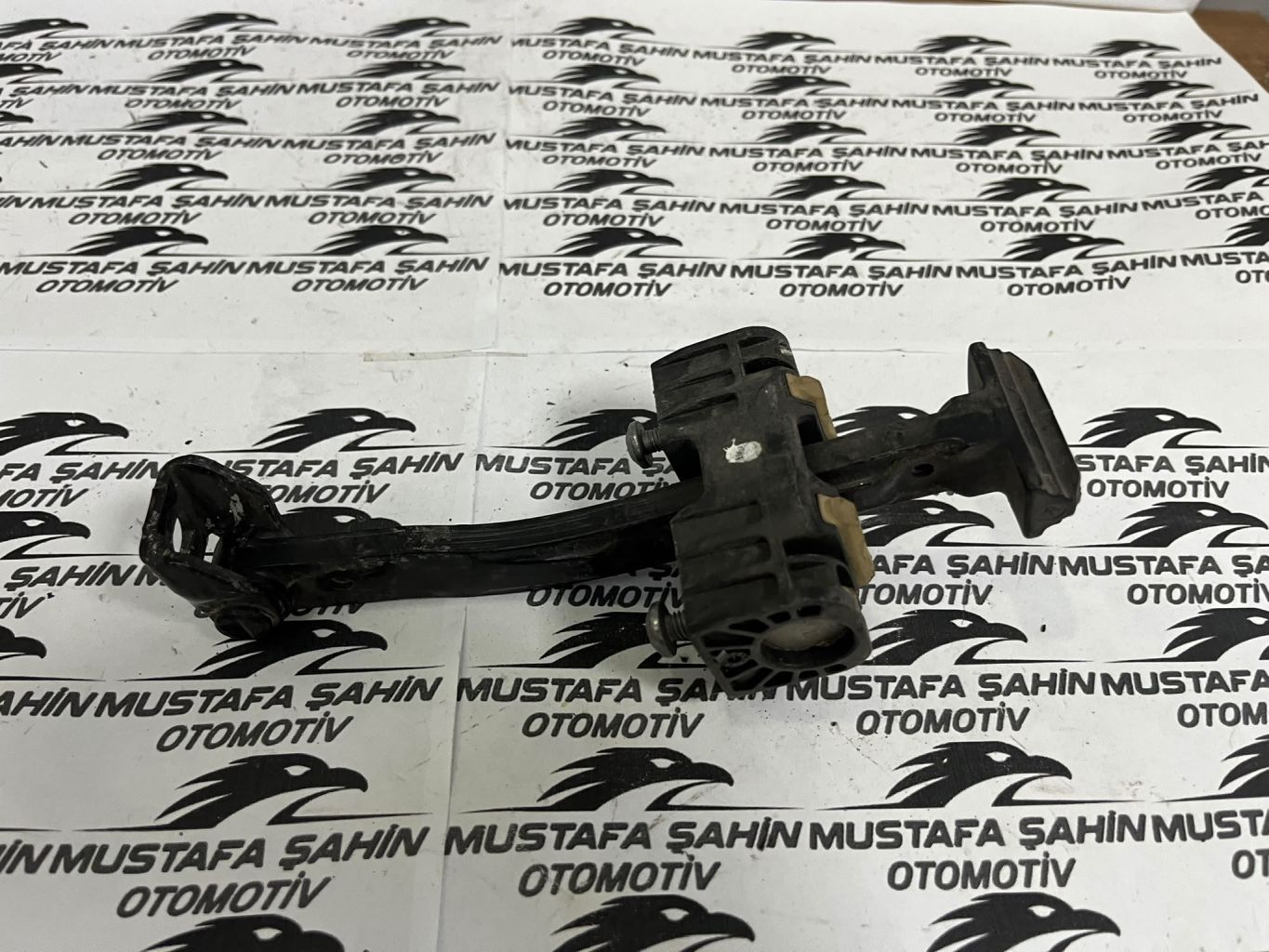 BMW 5 Serisi F10  Kapı Gergisi 7182005