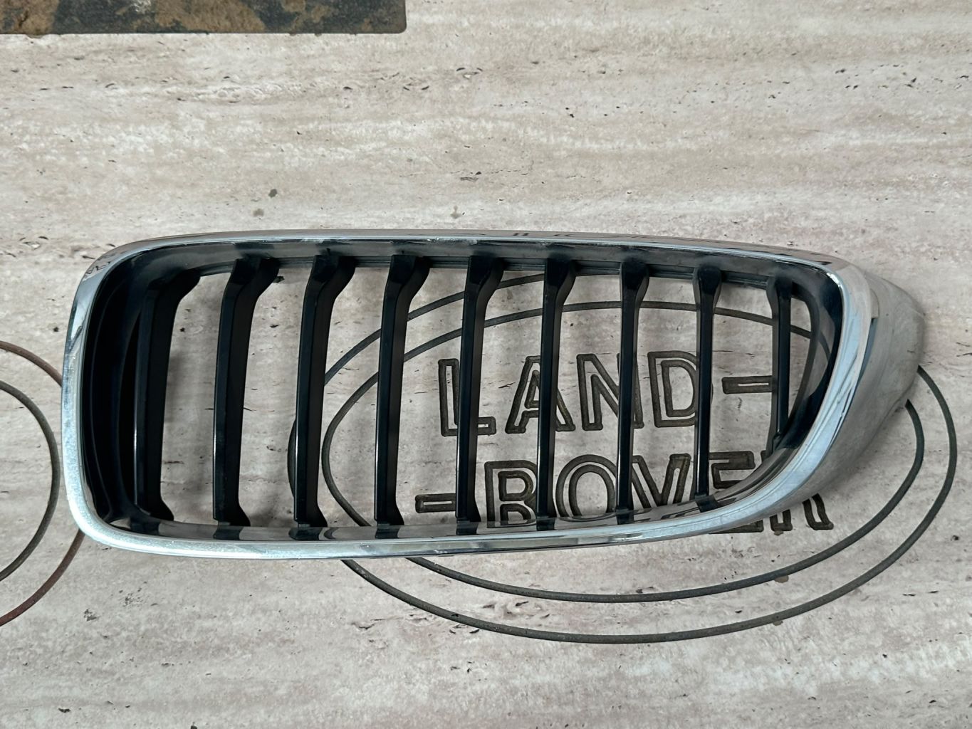BMW 4 Serisi F32 F33 F36 418d 418i 420d 420dX 420i  Böbrek 5A3D021