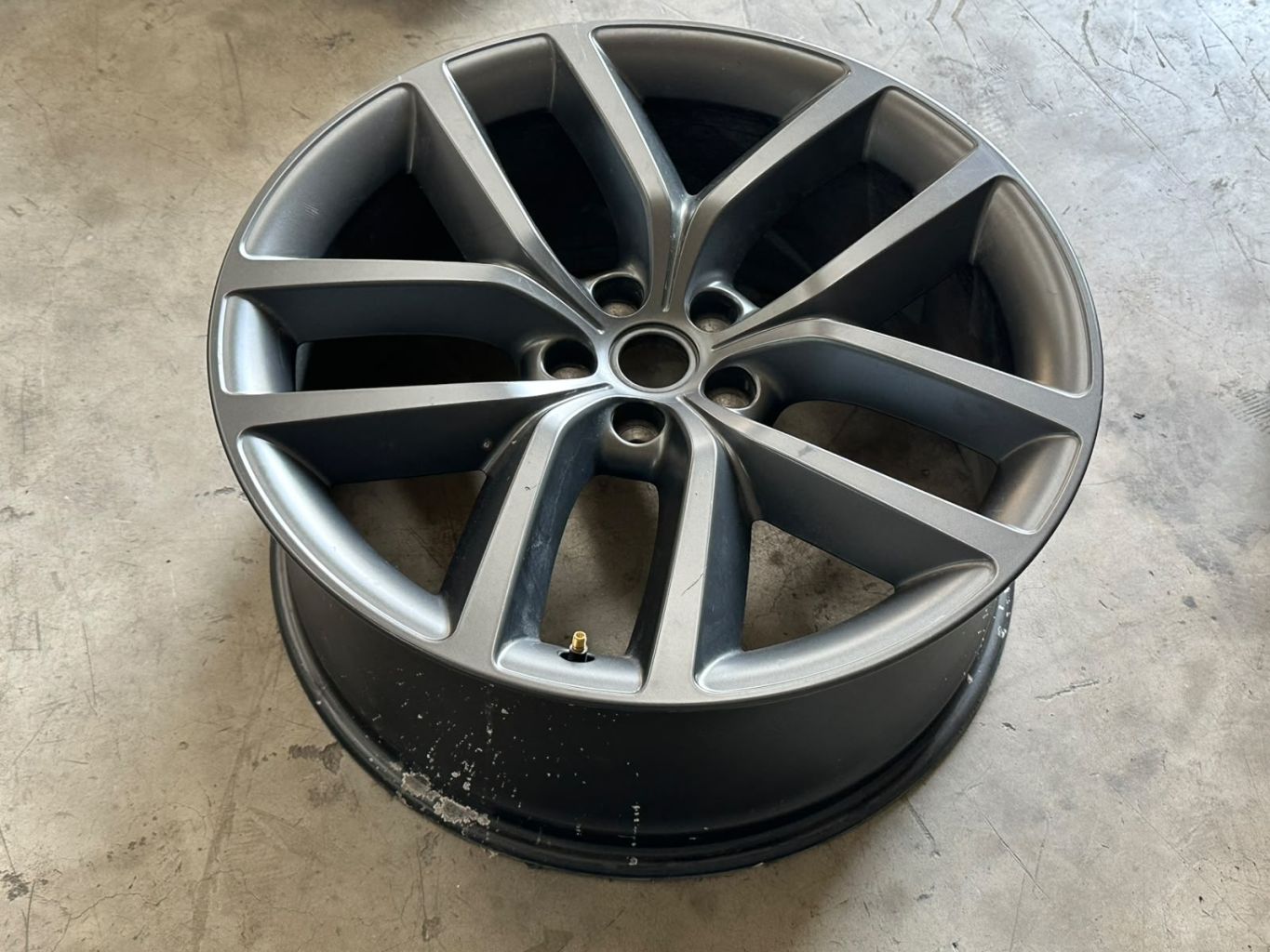 Land Rover Range Rover Sport VOGUE 9.5J X 22 INC  Jant