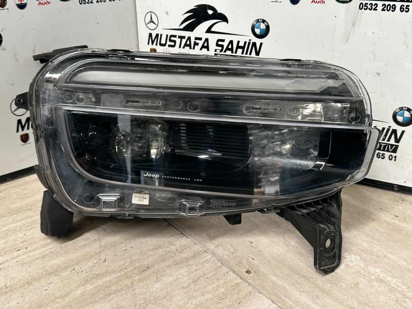 2023 - 2025 Jeep Avenger  Sağ Ön Far