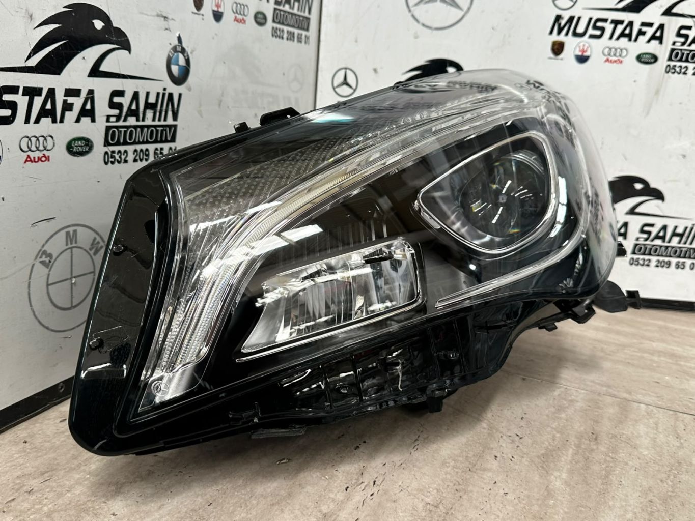 Mercedes CLA Serisi A117 W117 Sol Ön Far A1178206761