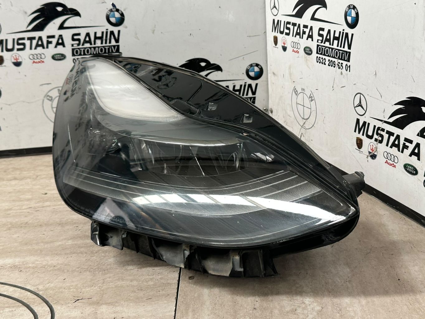 2021 - 2024 Tesla Model Y  Sağ Ön Far 1514953-00-E
